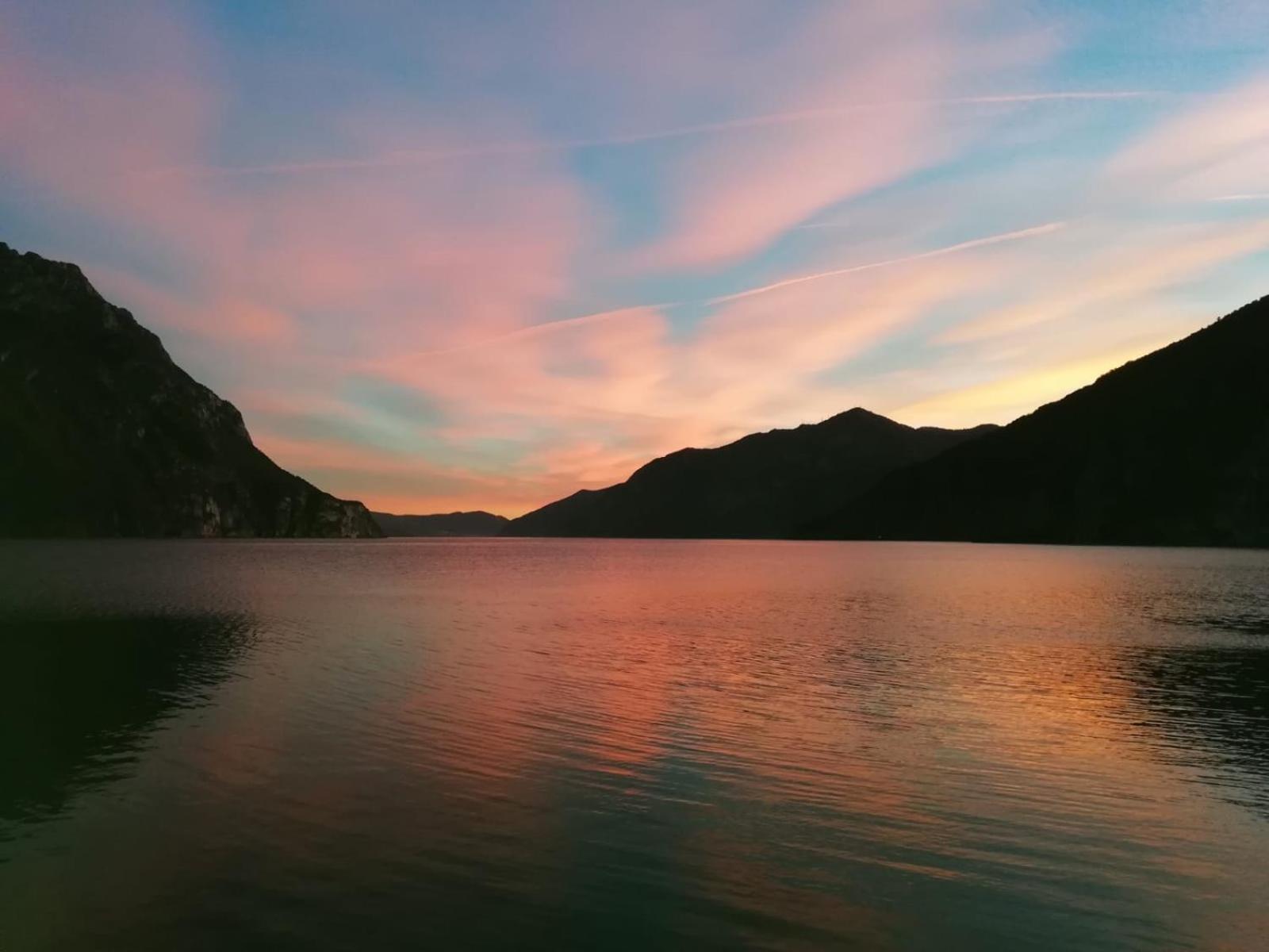 Ca Del Lac Castro  Bagian luar foto
